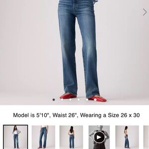 Levi's Women's Ribcage Straight Leg Blue Jeans